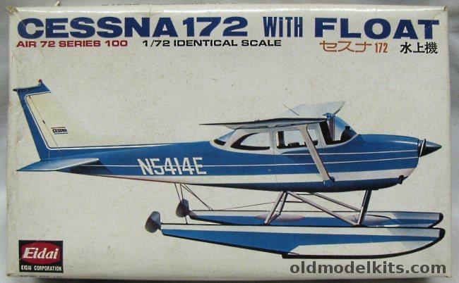 Eidai 1/72 Cessna 172 Skyhawk with Floats - Bagged, 002-100 plastic model kit